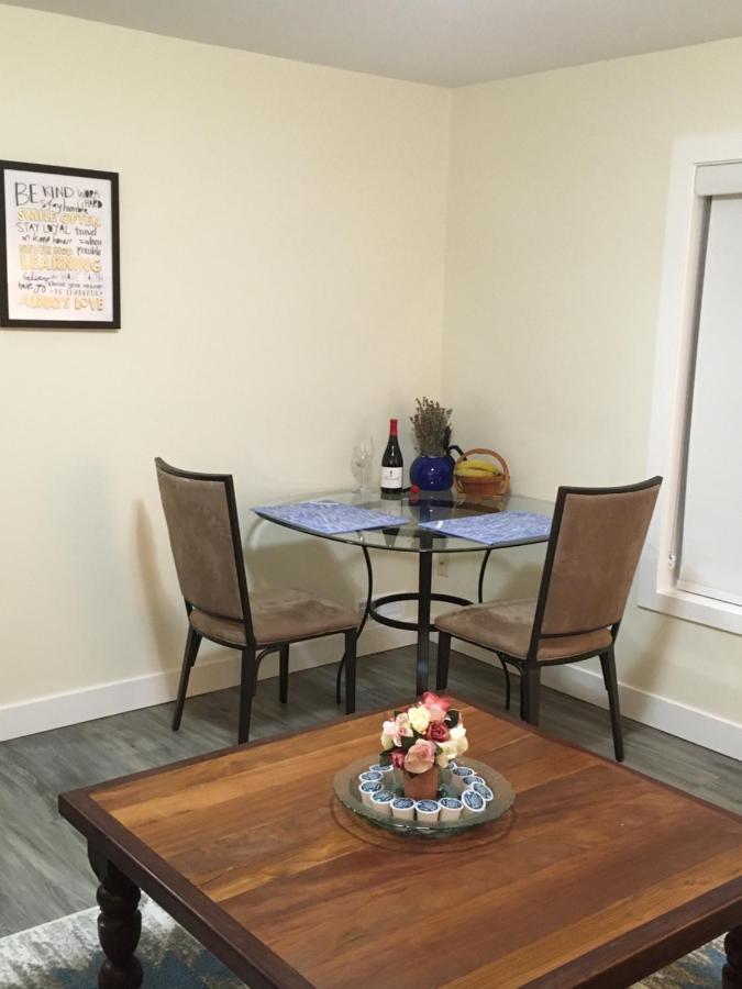 Lakeview Gardens B&B Peachland Esterno foto
