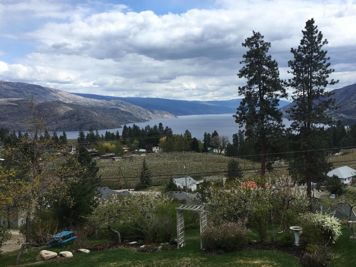 Lakeview Gardens B&B Peachland Esterno foto