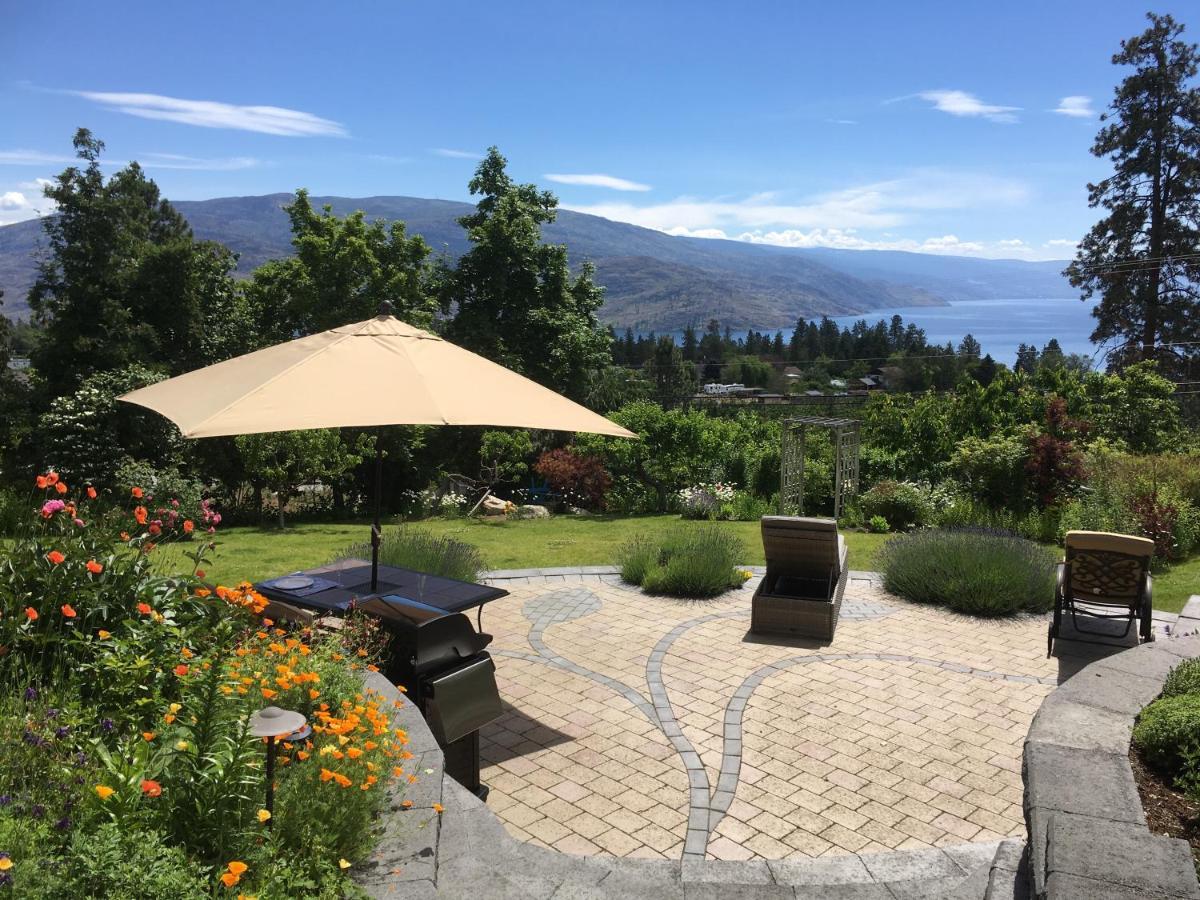 Lakeview Gardens B&B Peachland Esterno foto